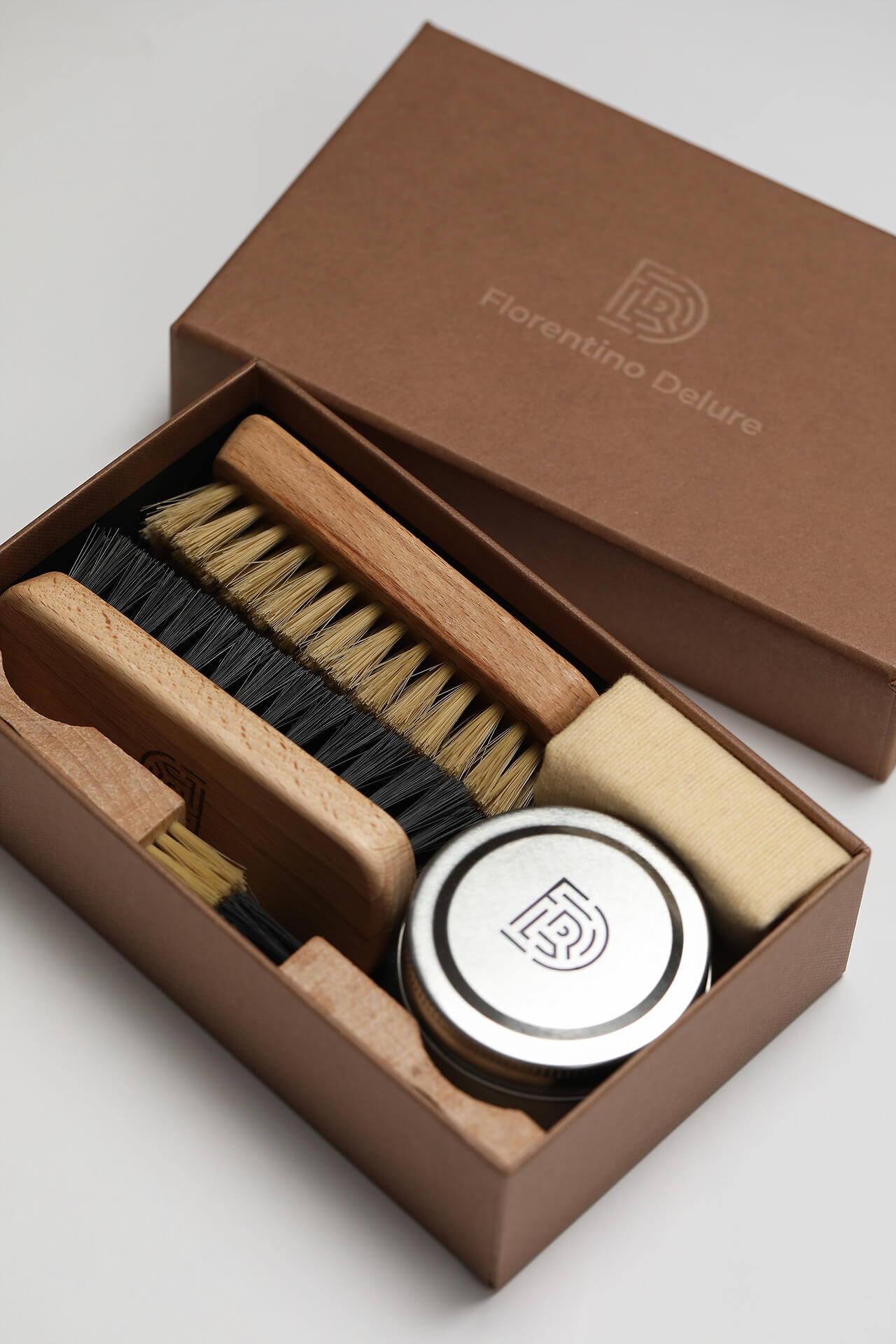 Polishing Shoe Care Kit