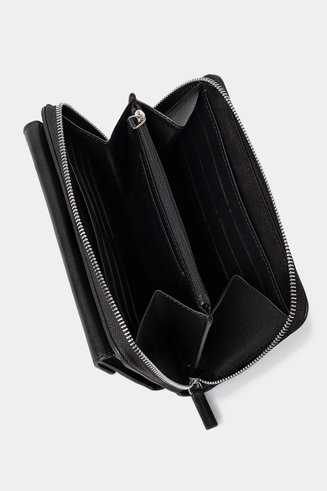 Black Classic Wallet with front pocket