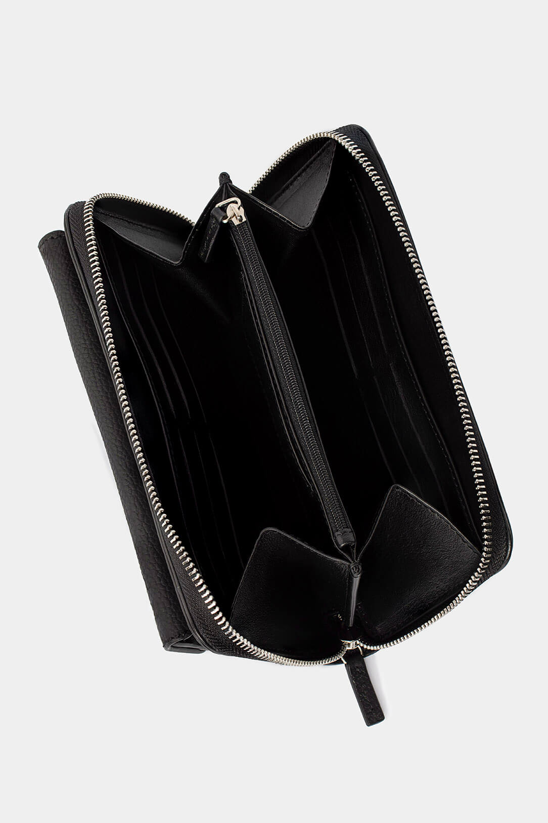 Black Grain Wallet with front pocket