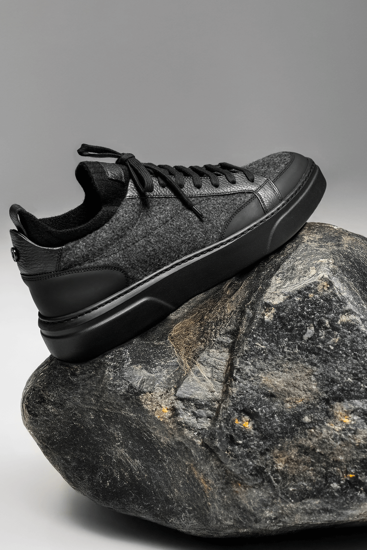 Grey Sneakers With Cashmere