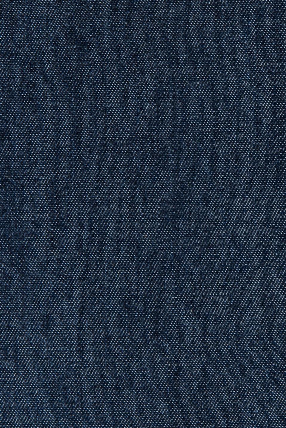 Denim albastru închis texturat, cămașă Florentinodelure, detaliu material.