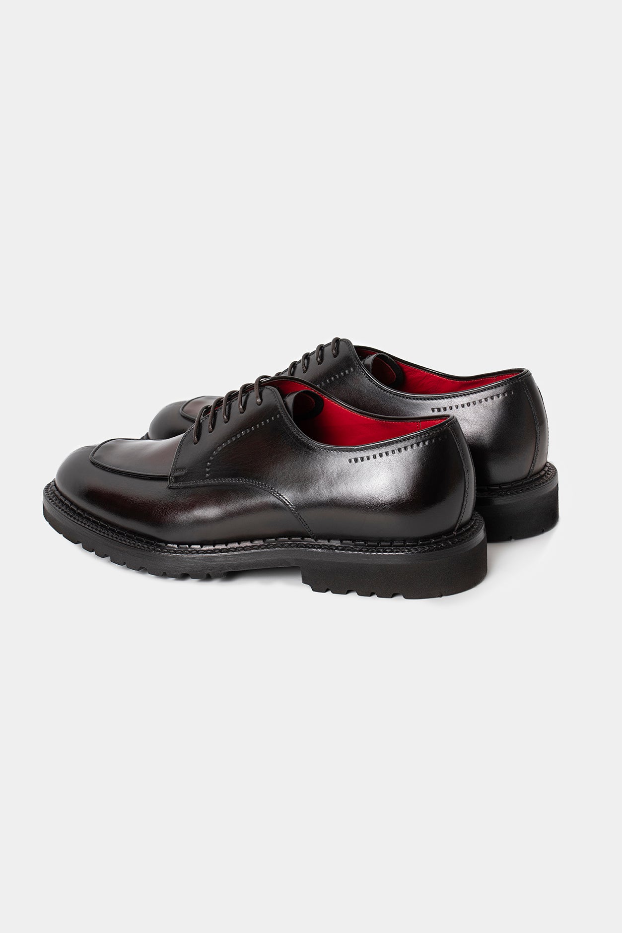 Pantofi Derby Split Toe Florentinodelure, piele neagră, talpă groasă, interior roșu.