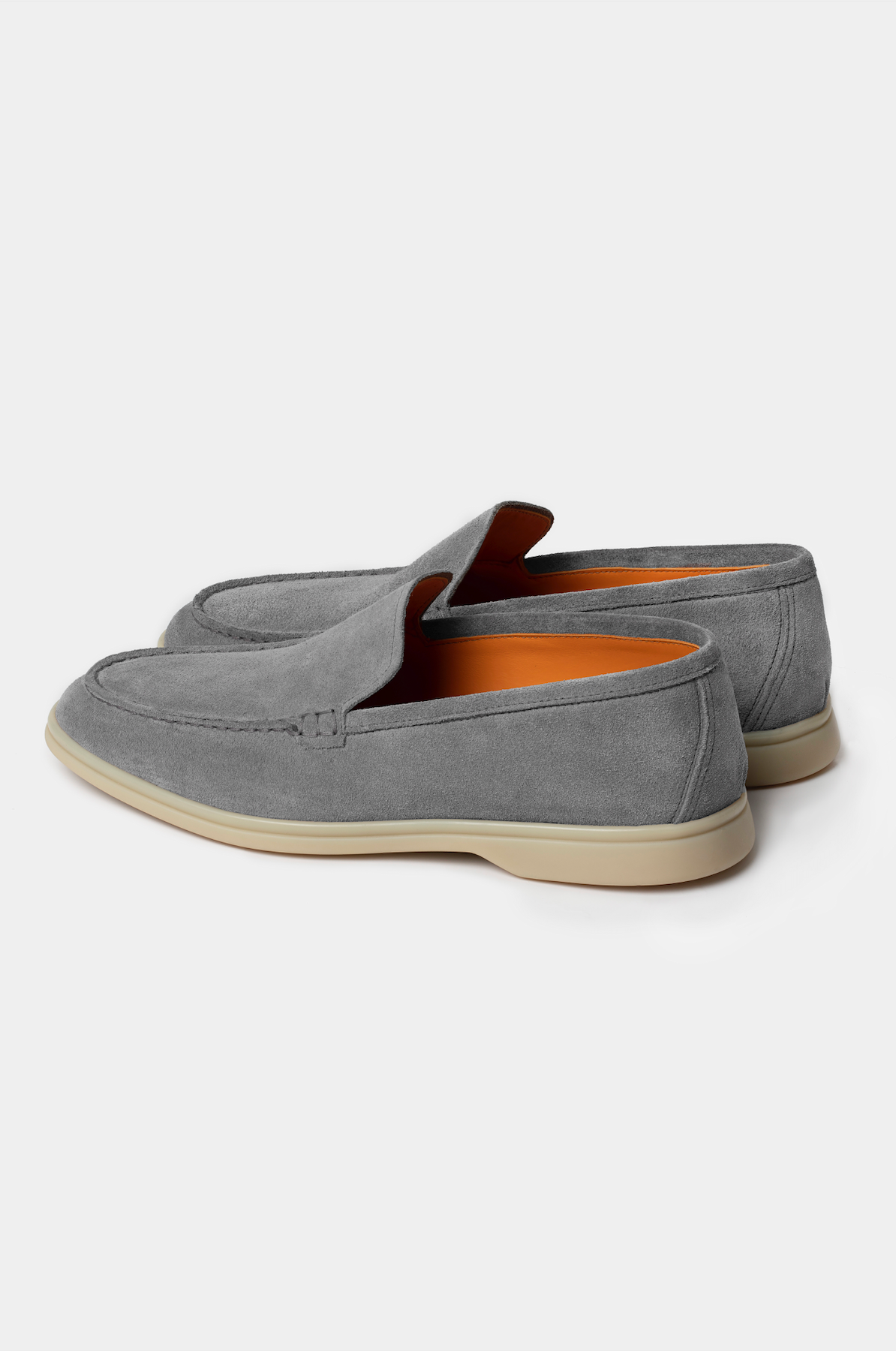 Loafers gri din piele intoarsa Florentinodelure, vedere laterală, talpă bej.