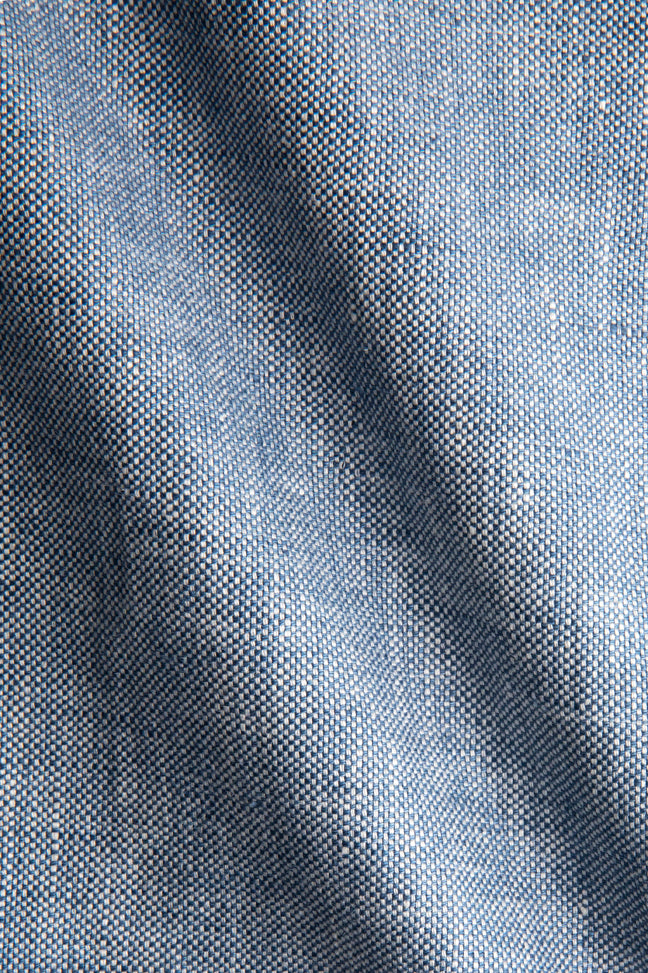 Textură material bleumarin Florentinodelure detaliu costum Luna.