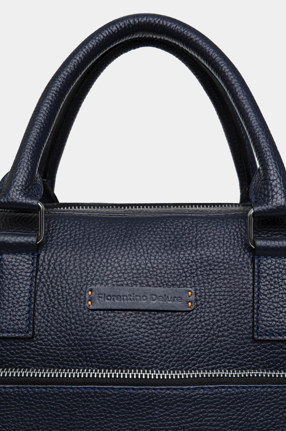 Geantă briefcase navy din piele Florentinodelure cu textură granulată și fermoar metalic.