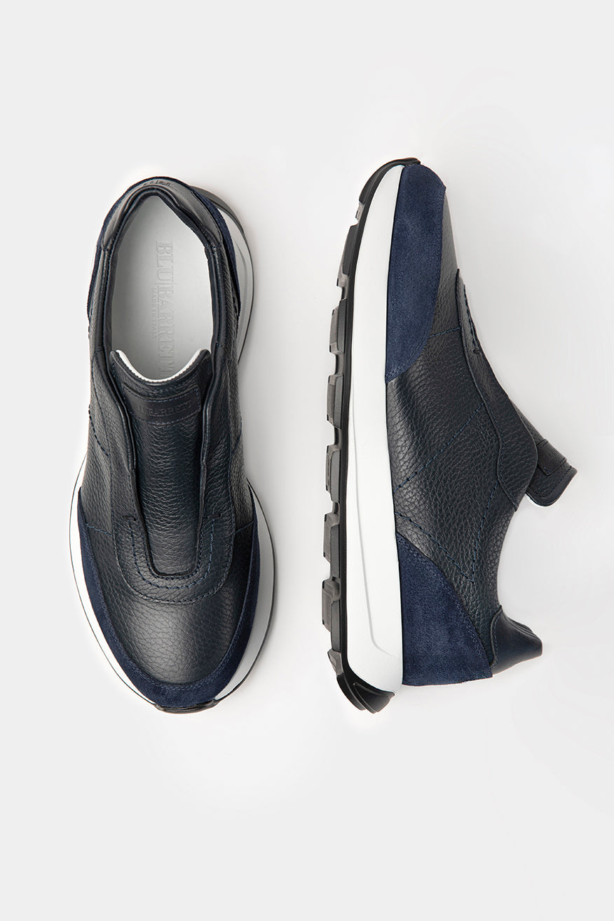 Adidași Navy din piele și suede Florentinodelure cu talpă din cauciuc.