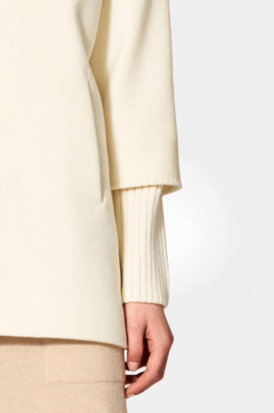 Off-White Cape - Florentinodelure