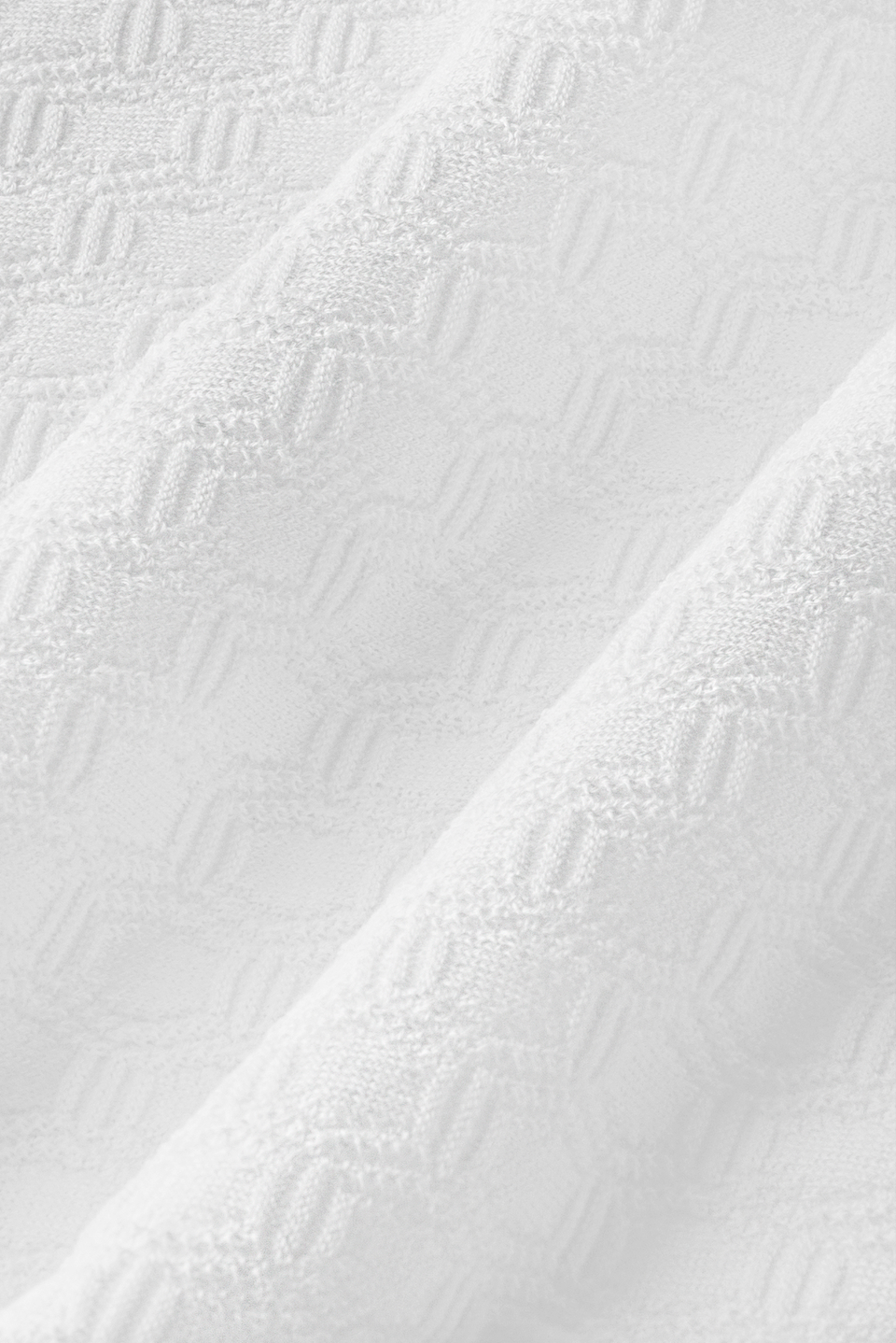 Polo alb Florentinodelure din bumbac, textură geometrică elegantă.
