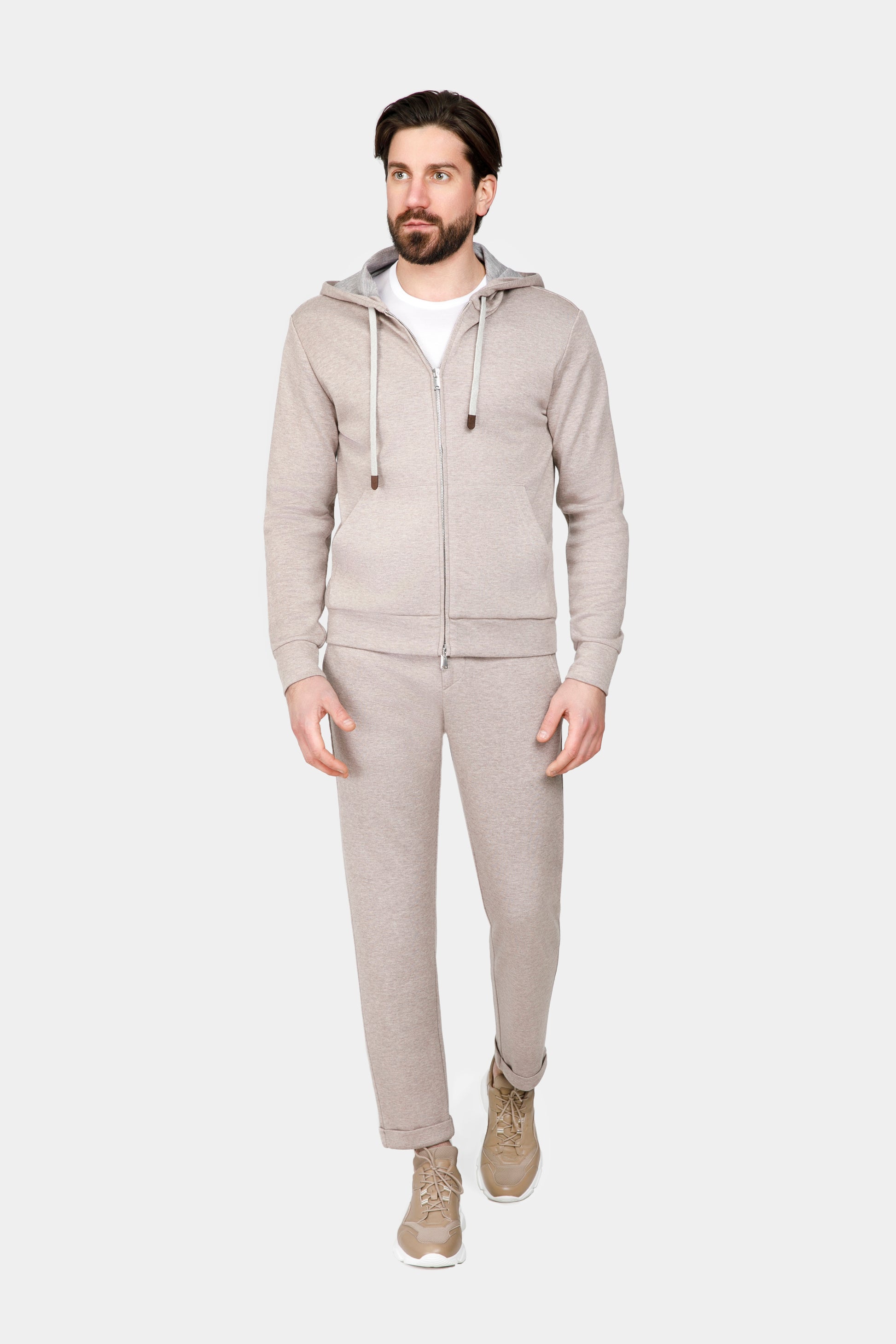 Costum Loungewear bej Florentinodelure din tricot, vedere laterală, fermoar și glugă.