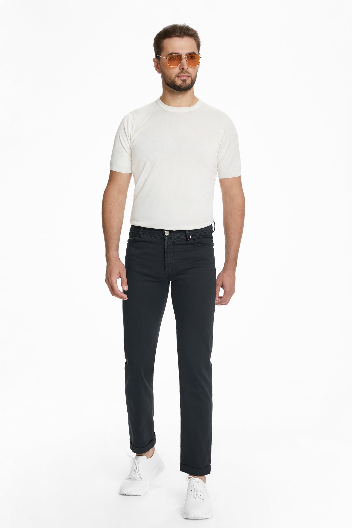 Pantaloni negri Florentinodelure 5-pockets, vedere laterală, croială dreaptă.