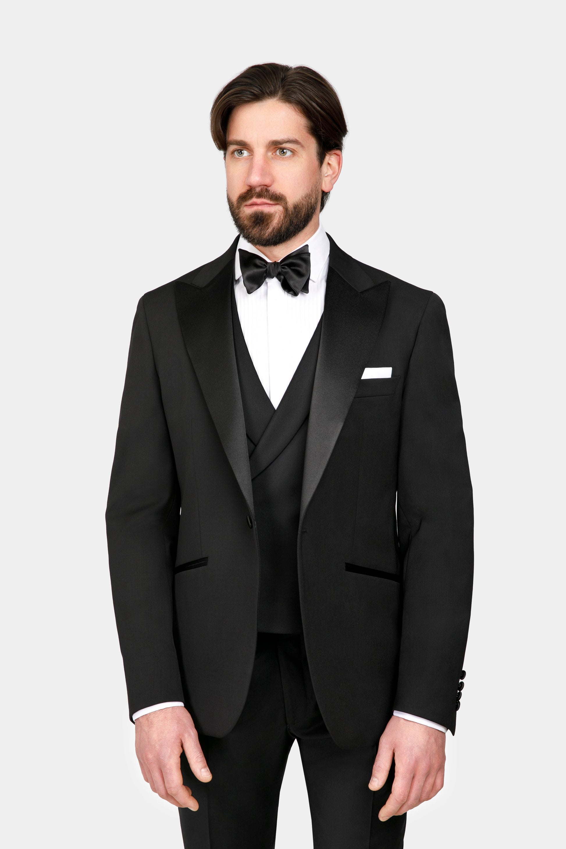 Costum negru DAFIN Tuxedo Florentinodelure din lână cu rever satinat.