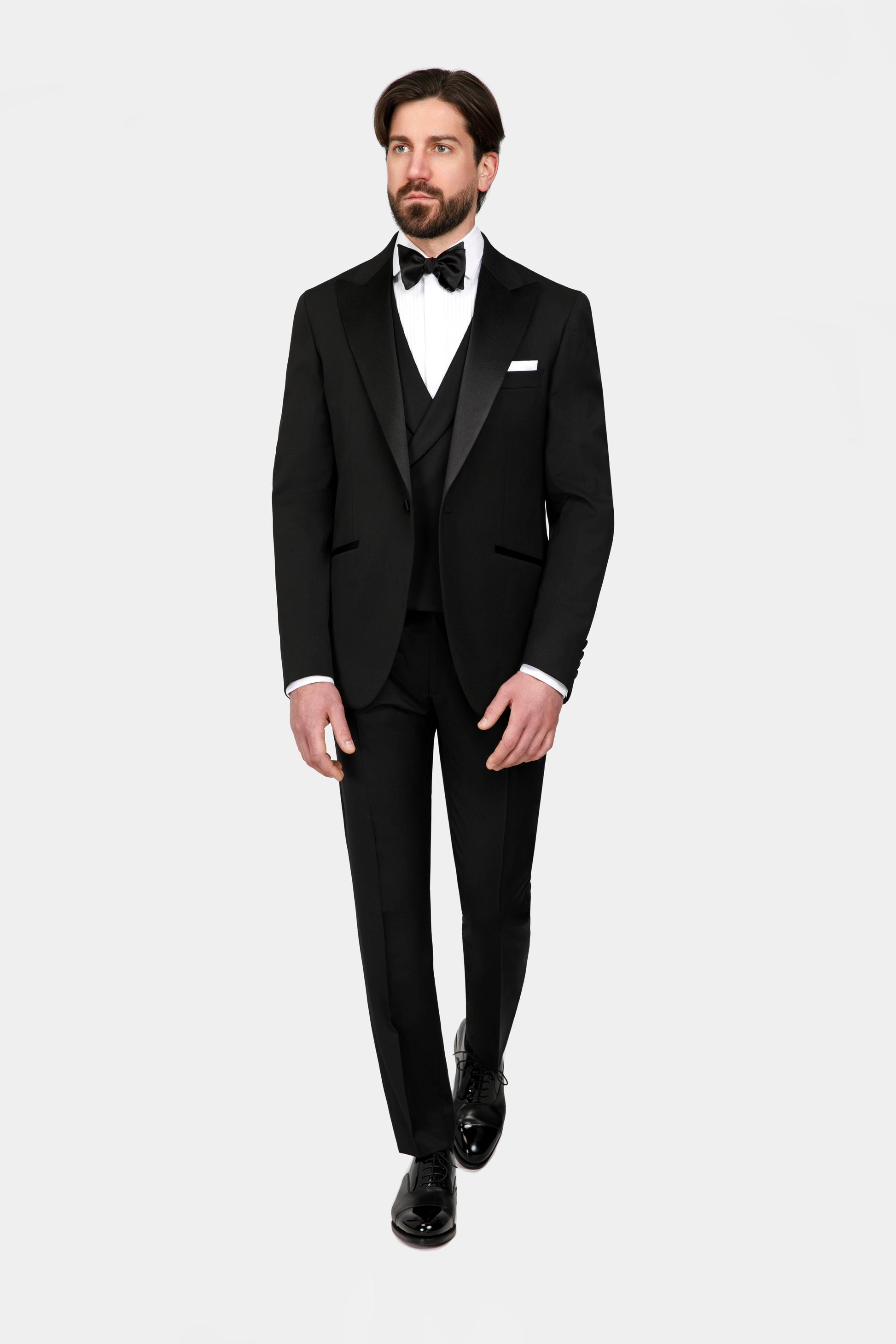 Costum ceremonie negru Florentinodelure, sacou și pantaloni eleganți cu rever din satin.