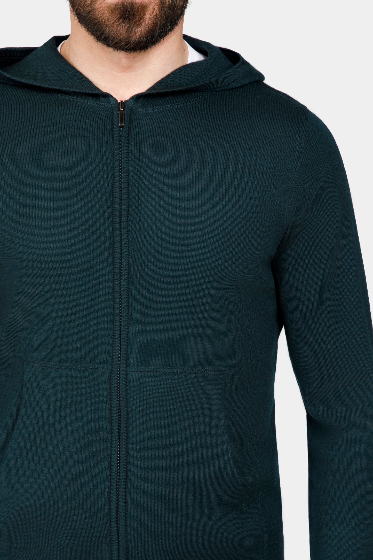 Costum loungewear merino verde închis Florentinodelure, detaliu textură lână.
