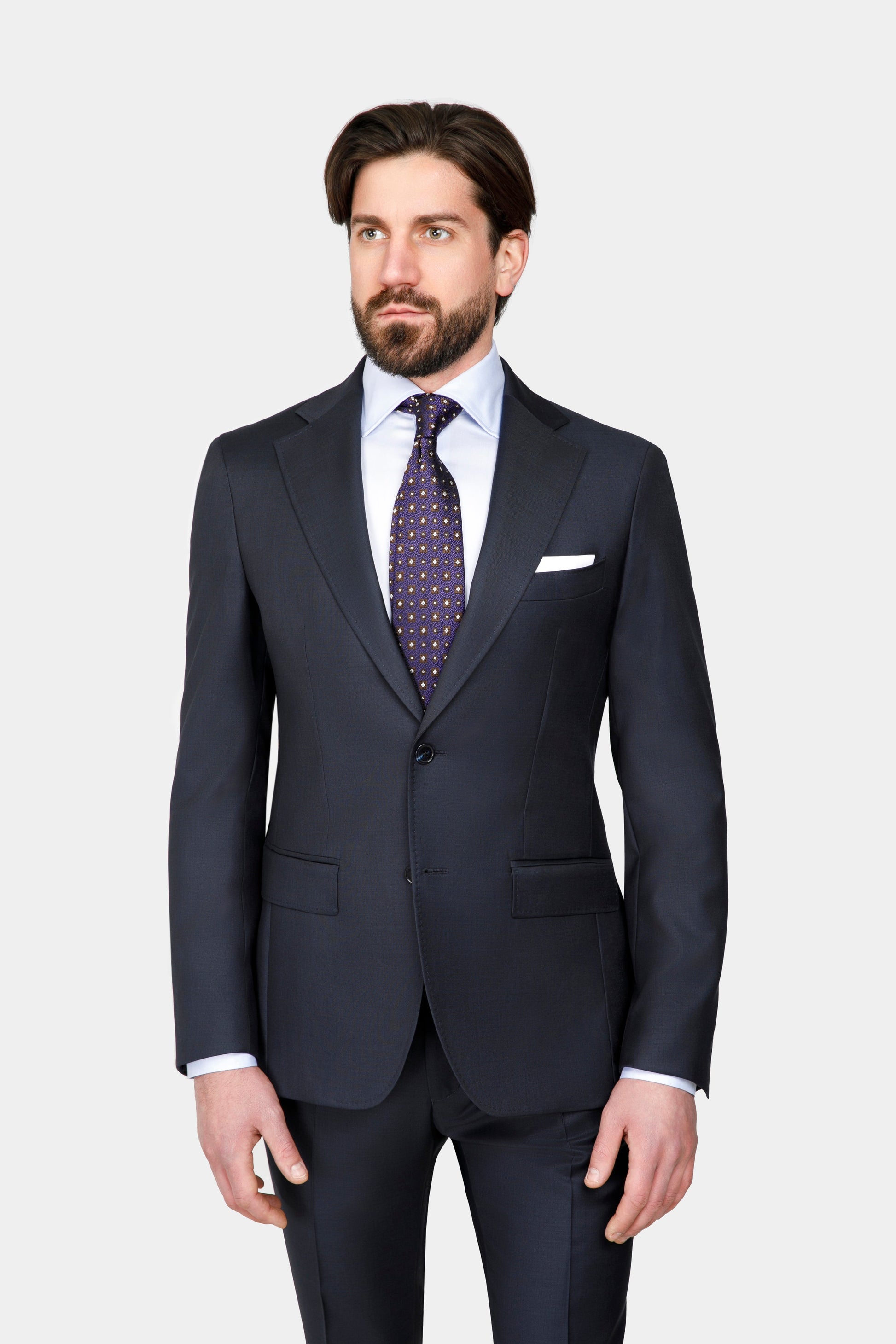 Costum EGO navy Florentinodelure din lână cu revere crăpate și buzunare, ideal pentru business.