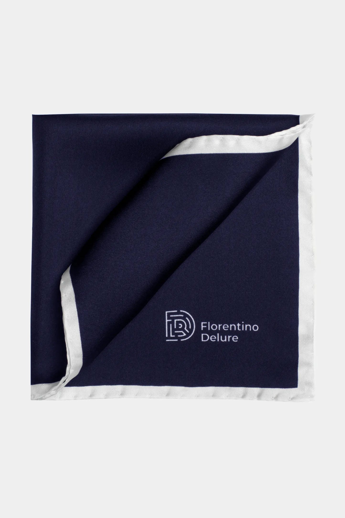Batistă navy cu margine albă Florentinodelure, vedere laterală, logo vizibil.